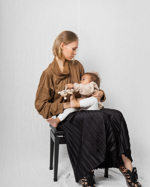 SWEATER CUELLO ALTO EMBARAZO & LACTANCIA